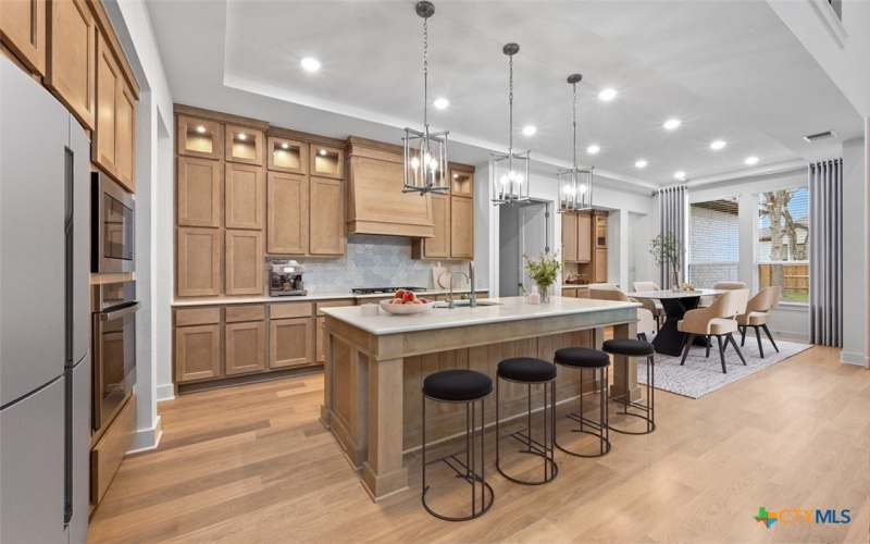 268 Wood Thrush Run, Kyle, TX 78640, 5 Bedrooms Bedrooms, ,6 BathroomsBathrooms,Residential,For Sale,268 Wood Thrush Run,0,598733