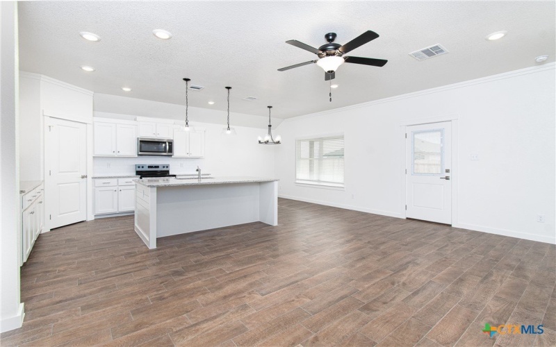 1415 Flatland Trail, Temple, TX 76502, 4 Habitaciones Habitaciones , ,2 BañosBaños,Residential,En Venta,1415 Flatland Trail,0,598787