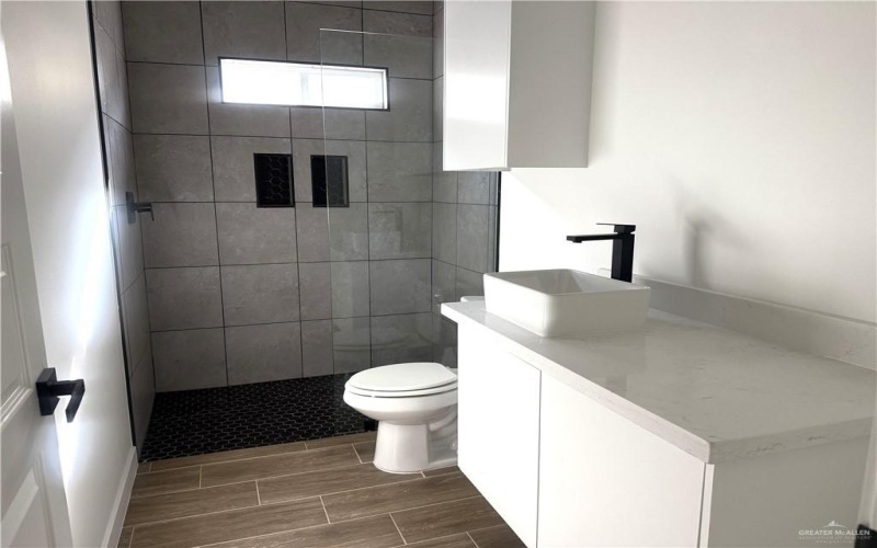 5909 N Playa Del Sol Street, Edinburg, TX 78542, 3 Bedrooms Bedrooms, ,2 BathroomsBathrooms,Residential,For Sale,5909 N Playa Del Sol Street,0,487763