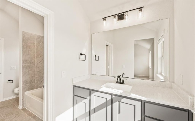 7720 Oakmeade Street, Joshua, TX 76058, 5 Habitaciones Habitaciones , ,3 BañosBaños,Residential,En Venta,7720 Oakmeade Street,0,21101230