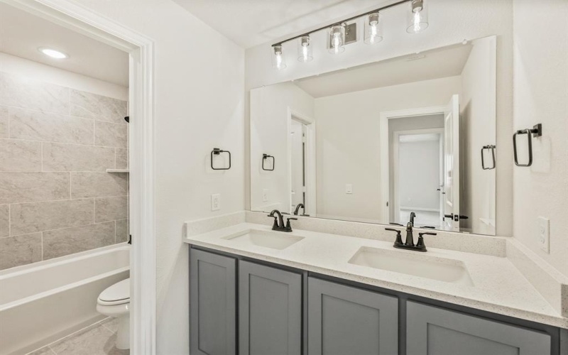 7720 Oakmeade Street, Joshua, TX 76058, 5 Habitaciones Habitaciones , ,3 BañosBaños,Residential,En Venta,7720 Oakmeade Street,0,21101230