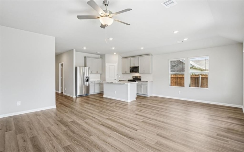 2120 Rannoch Street, Sherman, TX 75092, 4 Habitaciones Habitaciones , ,3 BañosBaños,Residential,En Venta,2120 Rannoch Street,0,21117981