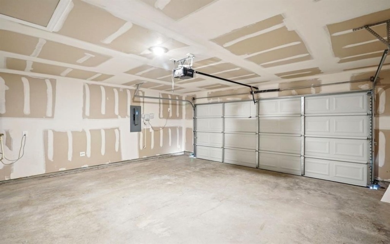 2222 Mustang Way, Seagoville, TX 75159, 4 Habitaciones Habitaciones , ,3 BañosBaños,Residential,En Venta,2222 Mustang Way,0,21117987