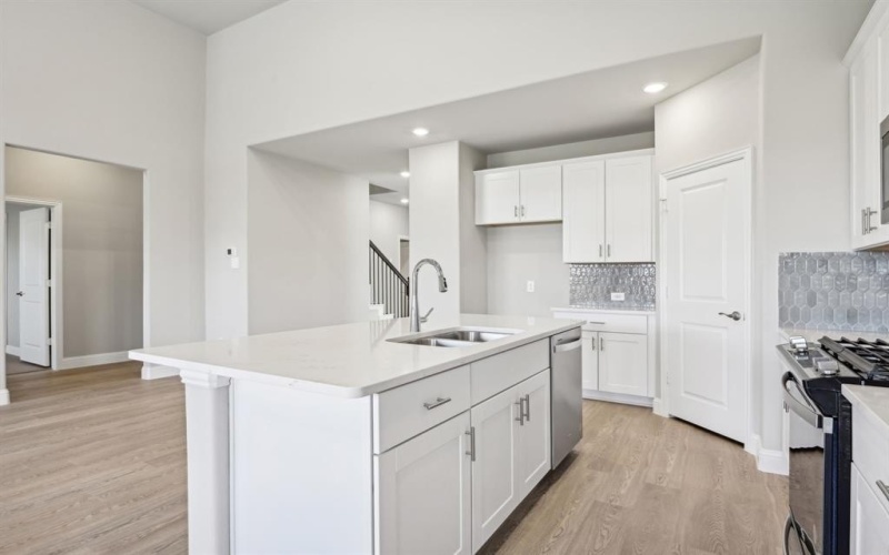 2218 Mustang Way, Seagoville, TX 75159, 4 Bedrooms Bedrooms, ,2 BathroomsBathrooms,Residential,For Sale,2218 Mustang Way,0,21117990