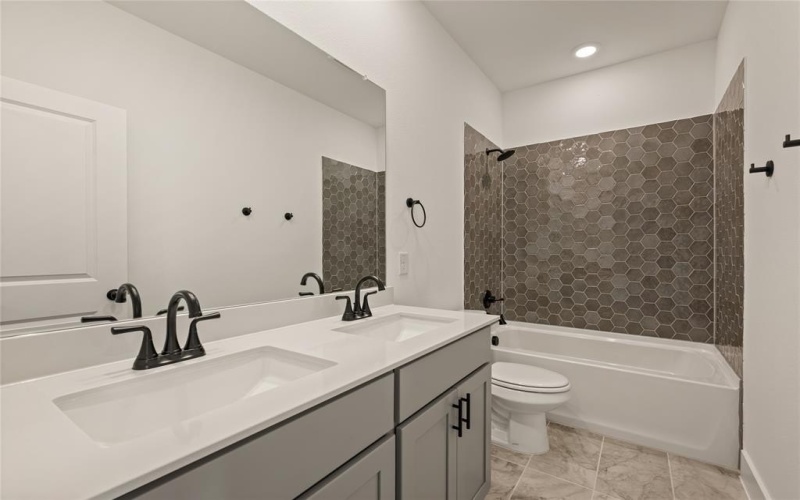 9609 Dahlia Boulevard, Mesquite, TX 75126, 3 Bedrooms Bedrooms, ,2 BathroomsBathrooms,Residential,For Sale,9609 Dahlia Boulevard,0,21118610