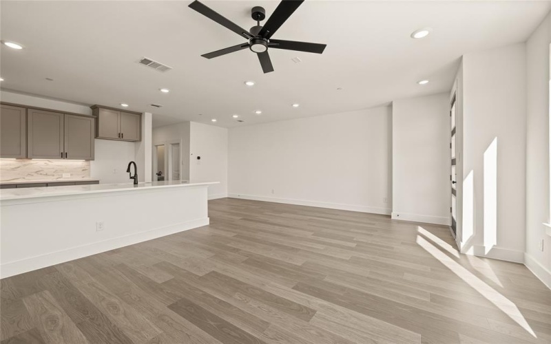 9609 Dahlia Boulevard, Mesquite, TX 75126, 3 Bedrooms Bedrooms, ,2 BathroomsBathrooms,Residential,For Sale,9609 Dahlia Boulevard,0,21118610