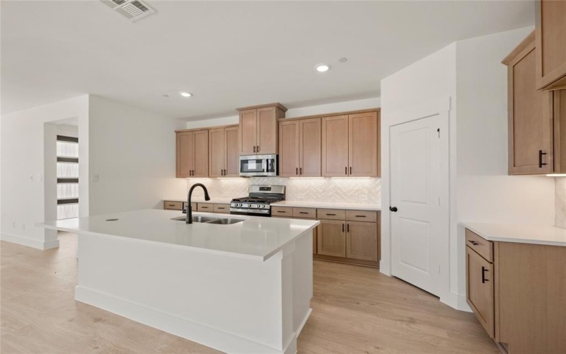 9617 Dahlia Boulevard, Mesquite, TX 75126, 3 Habitaciones Habitaciones , ,2 BañosBaños,Residential,En Venta,9617 Dahlia Boulevard,0,21118662