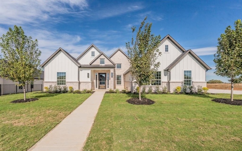 105 Bel Grand Road, Haslet, TX 76052, 4 Bedrooms Bedrooms, ,3 BathroomsBathrooms,Residential,For Sale,105 Bel Grand Road,0,21119790