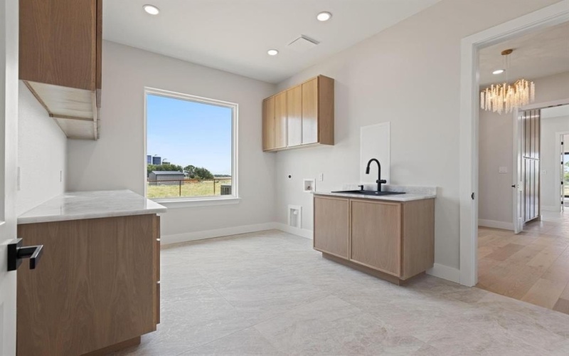 6505 County Road 1126B, Godley, TX 76044, 4 Habitaciones Habitaciones , ,3 BañosBaños,Residential,En Venta,6505 County Road 1126B,0,21119999