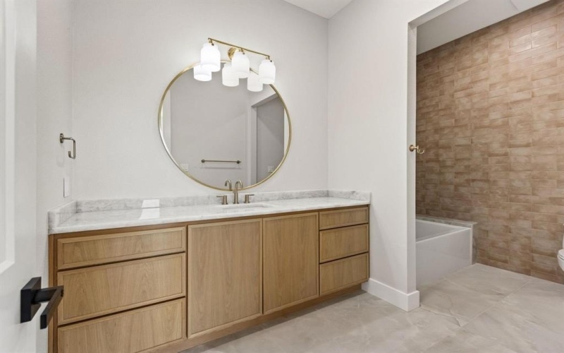 6505 County Road 1126B, Godley, TX 76044, 4 Habitaciones Habitaciones , ,3 BañosBaños,Residential,En Venta,6505 County Road 1126B,0,21119999