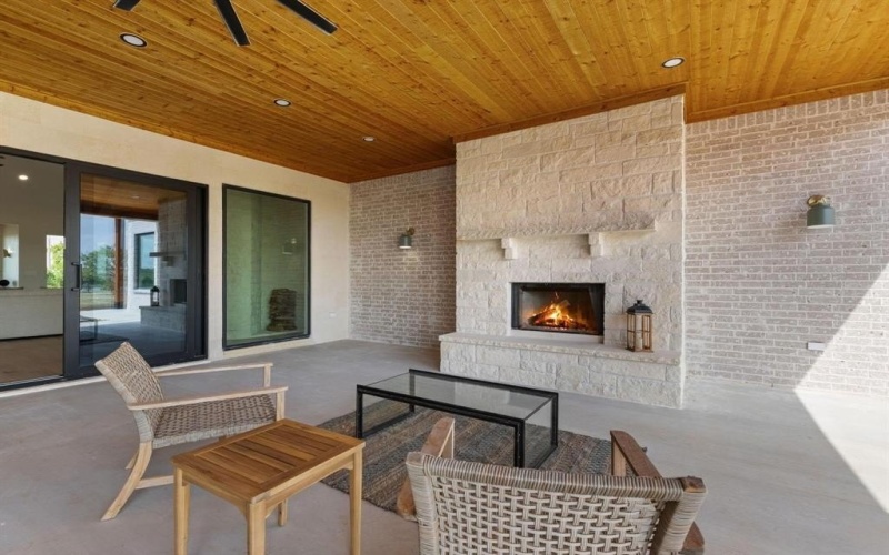 6505 County Road 1126B, Godley, TX 76044, 4 Habitaciones Habitaciones , ,3 BañosBaños,Residential,En Venta,6505 County Road 1126B,0,21119999