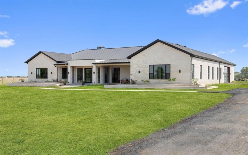 6505 County Road 1126B, Godley, TX 76044, 4 Habitaciones Habitaciones , ,3 BañosBaños,Residential,En Venta,6505 County Road 1126B,0,21119999