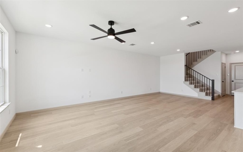 1031 Magdalena Way, Midlothian, TX 76065, 3 Bedrooms Bedrooms, ,2 BathroomsBathrooms,Residential,For Sale,1031 Magdalena Way,0,21120158