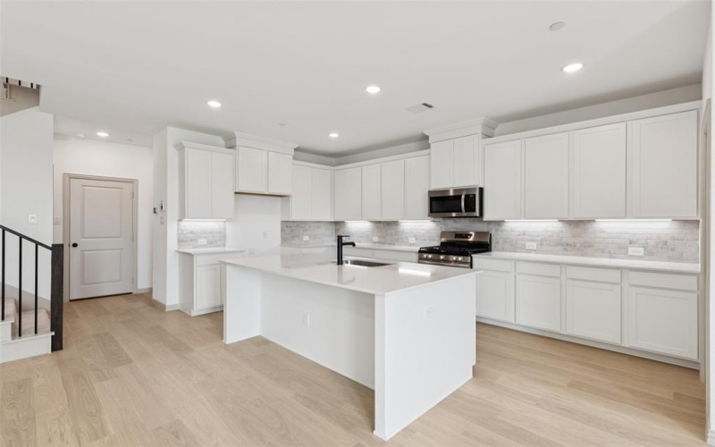 1031 Magdalena Way, Midlothian, TX 76065, 3 Bedrooms Bedrooms, ,2 BathroomsBathrooms,Residential,For Sale,1031 Magdalena Way,0,21120158