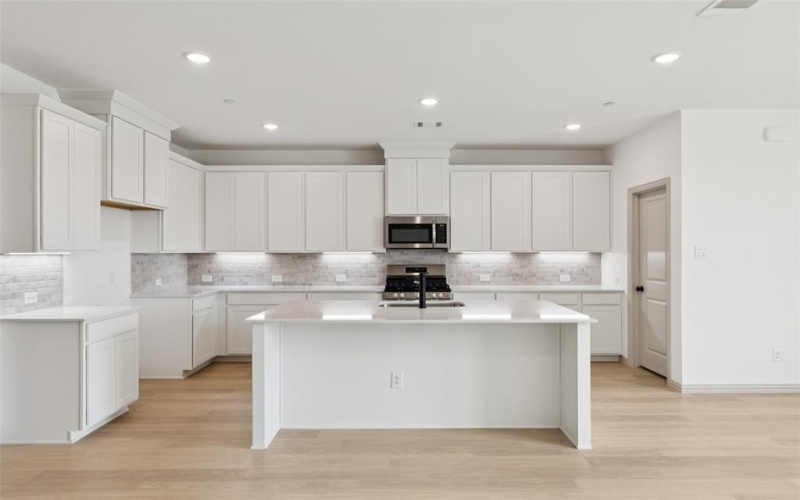 1031 Magdalena Way, Midlothian, TX 76065, 3 Bedrooms Bedrooms, ,2 BathroomsBathrooms,Residential,For Sale,1031 Magdalena Way,0,21120158