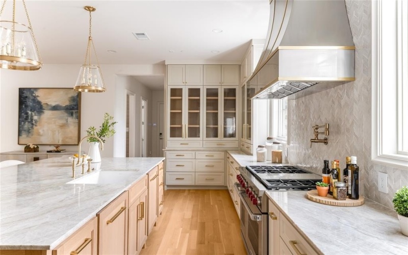 4501 Potomac Avenue, University Park, TX 75205, 5 Habitaciones Habitaciones , ,7 BañosBaños,Residential,En Venta,4501 Potomac Avenue,0,21120177