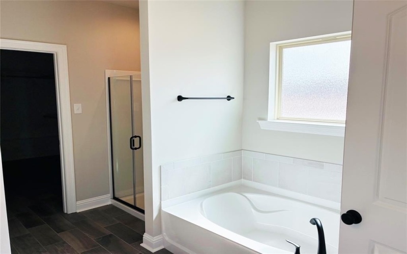 209 Paisley Lane, Bossier City, LA 71111, 3 Bedrooms Bedrooms, ,2 BathroomsBathrooms,Residential,For Sale,209 Paisley Lane,0,21120238