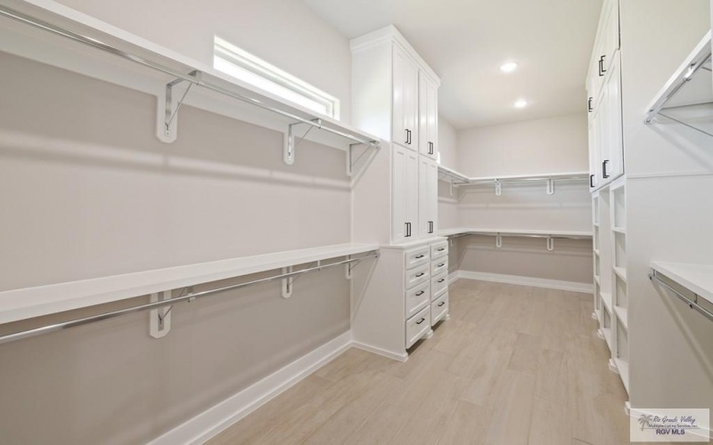 3630 MATTIE LN, HARLINGEN, TX 78550, 4 Bedrooms Bedrooms, ,3 BathroomsBathrooms,Residential,For Sale,3630 MATTIE LN,29763131