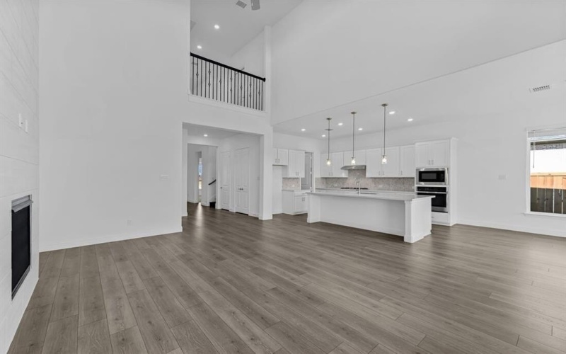 419 Chatham Street, Oak Point, TX 75068, 4 Bedrooms Bedrooms, ,5 BathroomsBathrooms,Residential,For Sale,419 Chatham Street,0,21120274