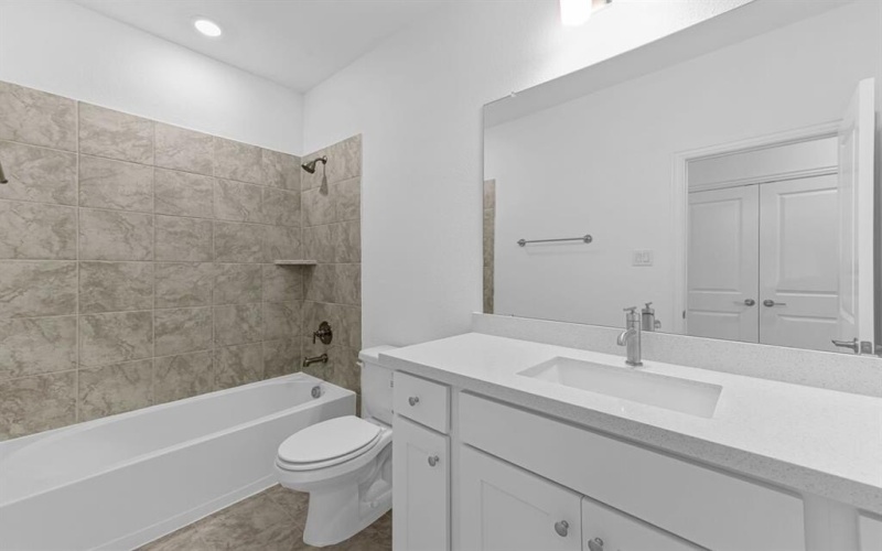 419 Chatham Street, Oak Point, TX 75068, 4 Bedrooms Bedrooms, ,5 BathroomsBathrooms,Residential,For Sale,419 Chatham Street,0,21120274