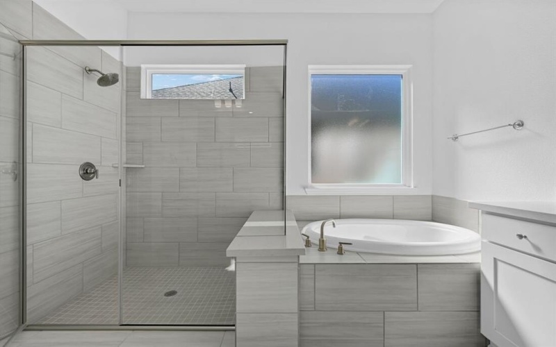 419 Chatham Street, Oak Point, TX 75068, 4 Bedrooms Bedrooms, ,5 BathroomsBathrooms,Residential,For Sale,419 Chatham Street,0,21120274