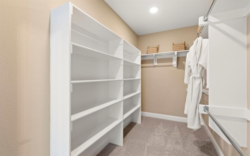 2705 Shiners Street, Forney, TX 75126, 4 Bedrooms Bedrooms, ,2 BathroomsBathrooms,Residential,For Sale,2705 Shiners Street,0,21120382