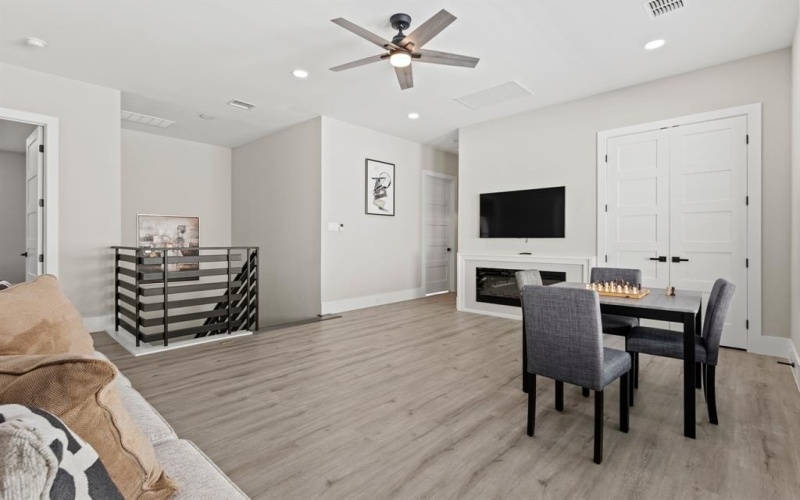 4150 Khawlah Nafal Court, Irving, TX 75038, 5 Habitaciones Habitaciones , ,6 BañosBaños,Residential,En Venta,4150 Khawlah Nafal Court,0,21120389