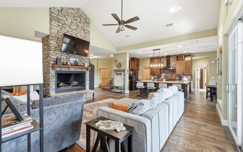 3300 Rigsby Lane, Celina, TX 75009, 3 Habitaciones Habitaciones , ,3 BañosBaños,Residential,En Venta,3300 Rigsby Lane,0,21120610