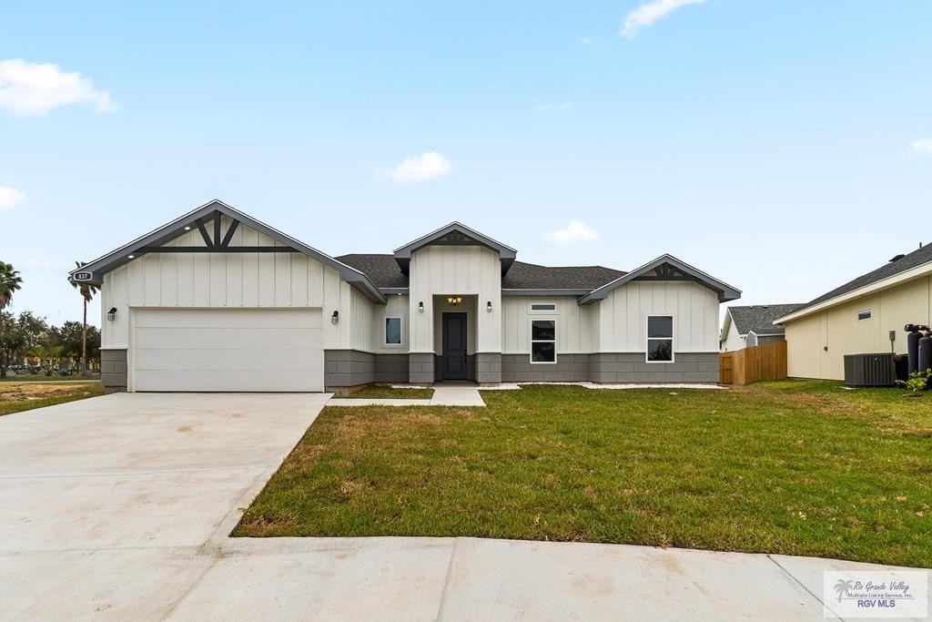 837 KAYLEE DR, LA FERIA, TX 78559, 3 Bedrooms Bedrooms, ,2 BathroomsBathrooms,Residential,For Sale,837 KAYLEE DR,29763194