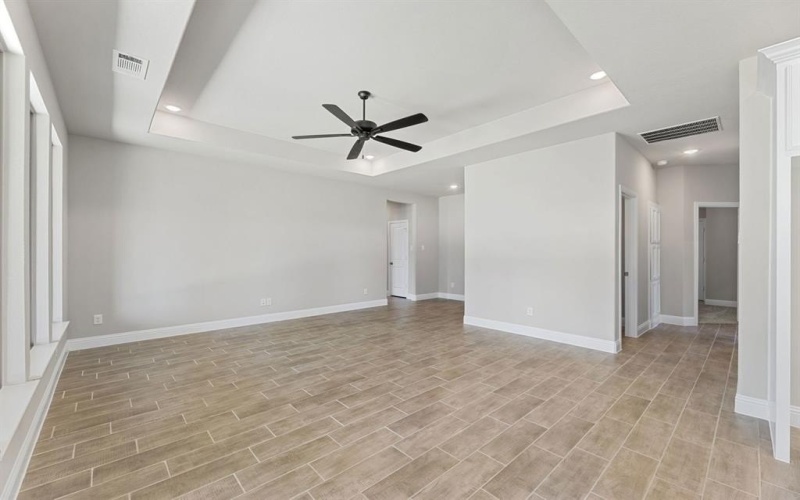 2110 Briarwood, Bridgeport, TX 76426, 4 Bedrooms Bedrooms, ,2 BathroomsBathrooms,Residential,For Sale,2110 Briarwood,0,21120644