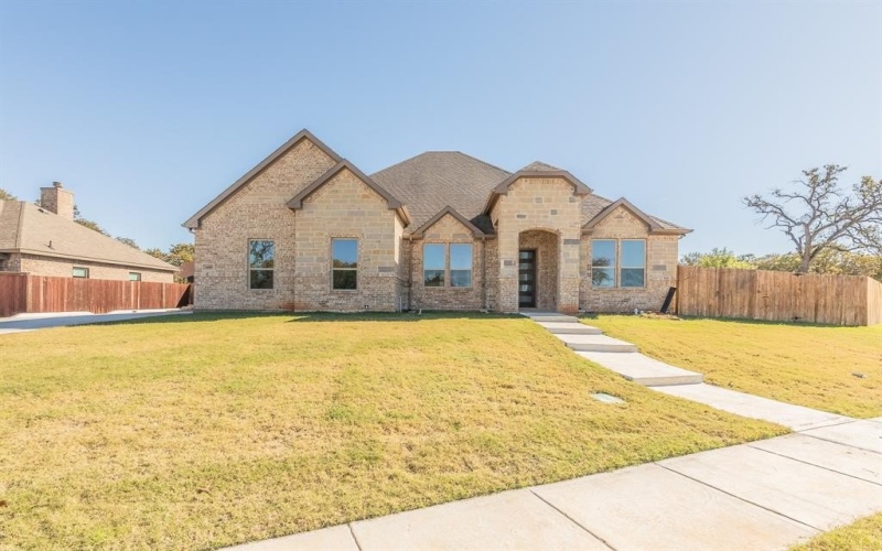 1600 Sea Breeze Court, Azle, TX 76020, 4 Habitaciones Habitaciones , ,2 BañosBaños,Residential,En Venta,1600 Sea Breeze Court,0,21120666