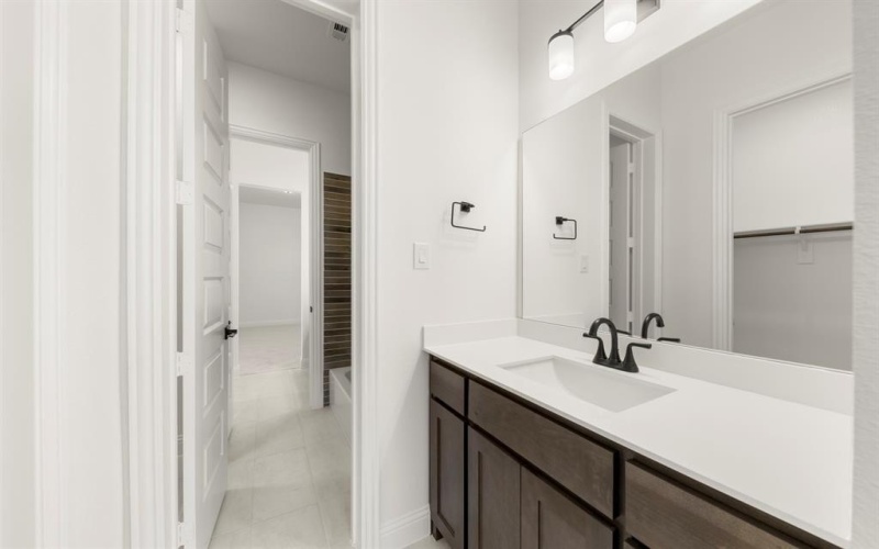 508 Birthright Lane, McLendon Chisholm, TX 75032, 4 Bedrooms Bedrooms, ,5 BathroomsBathrooms,Residential,For Sale,508 Birthright Lane,0,21120713