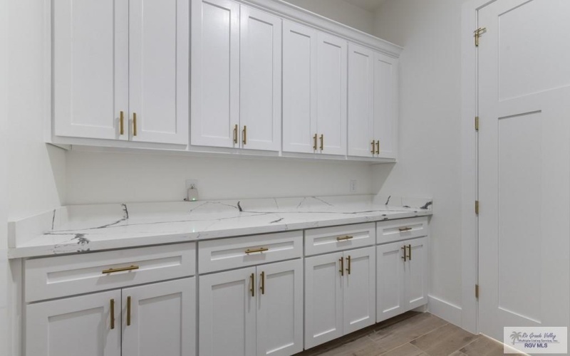 1305 THACKER LANE, HARLINGEN, TX 78552, 4 Bedrooms Bedrooms, ,3 BathroomsBathrooms,Residential,For Sale,1305 THACKER LANE,29763218