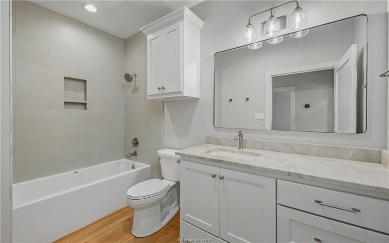 5403 Woodland Park Drive, College Station, TX 77845, 4 Habitaciones Habitaciones , ,3 BañosBaños,Residential,En Venta,5403 Woodland Park Drive,0,25012328