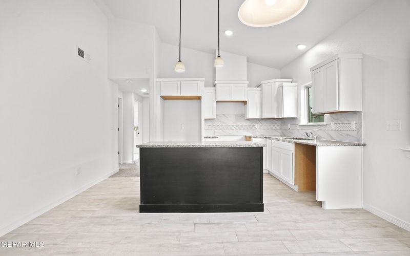 14325 Bill Lazor Parkway, Horizon City, TX 79928, 3 Habitaciones Habitaciones , ,2 BañosBaños,Residential,En Venta,14325 Bill Lazor Parkway,0,934200