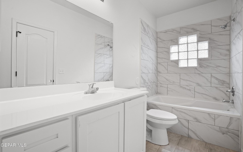 14325 Bill Lazor Parkway, Horizon City, TX 79928, 3 Habitaciones Habitaciones , ,2 BañosBaños,Residential,En Venta,14325 Bill Lazor Parkway,0,934200