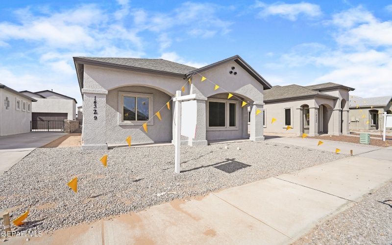 14325 Bill Lazor Parkway, Horizon City, TX 79928, 3 Habitaciones Habitaciones , ,2 BañosBaños,Residential,En Venta,14325 Bill Lazor Parkway,0,934200