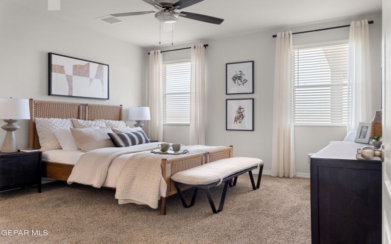 300 Emerald Air Place, Horizon City, TX 79928, 4 Habitaciones Habitaciones , ,3 BañosBaños,Residential,En Venta,300 Emerald Air Place,0,934223