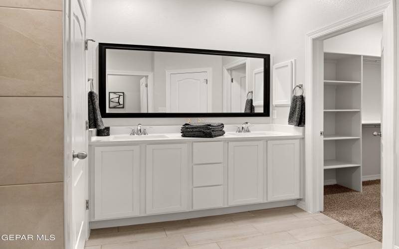 305 Emerald Earth Lane, Horizon City, TX 79928, 4 Bedrooms Bedrooms, ,3 BathroomsBathrooms,Residential,For Sale,305 Emerald Earth Lane,0,934226