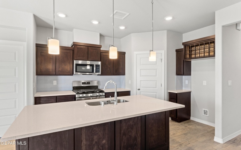 14056 Paseo Alegra Avenue, El Paso, TX 79928, 3 Habitaciones Habitaciones , ,2 BañosBaños,Residential,En Venta,14056 Paseo Alegra Avenue,0,934232