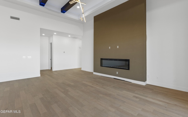 5659 RIO BONITO Circle, El Paso, TX 79932, 5 Habitaciones Habitaciones , ,3 BañosBaños,Residential,En Venta,5659 RIO BONITO Circle,0,934234