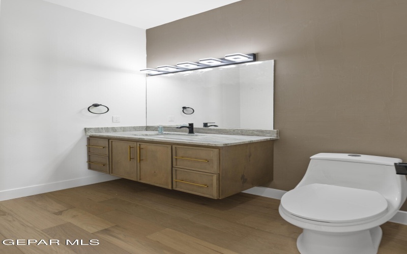 5659 RIO BONITO Circle, El Paso, TX 79932, 5 Habitaciones Habitaciones , ,3 BañosBaños,Residential,En Venta,5659 RIO BONITO Circle,0,934234