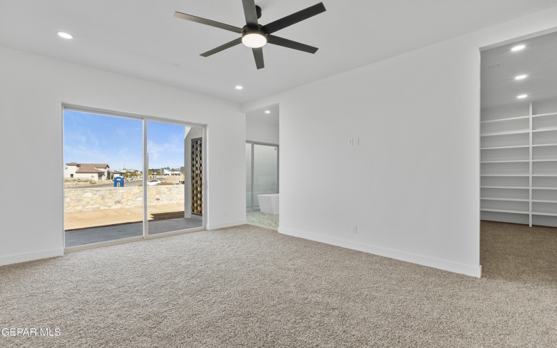 5659 RIO BONITO Circle, El Paso, TX 79932, 5 Habitaciones Habitaciones , ,3 BañosBaños,Residential,En Venta,5659 RIO BONITO Circle,0,934234