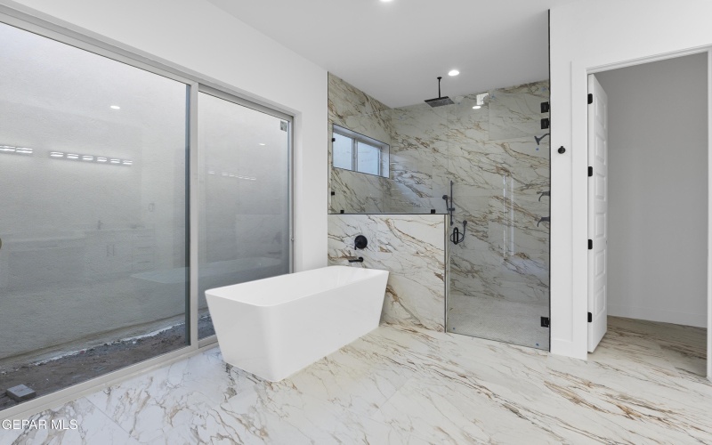 5659 RIO BONITO Circle, El Paso, TX 79932, 5 Habitaciones Habitaciones , ,3 BañosBaños,Residential,En Venta,5659 RIO BONITO Circle,0,934234