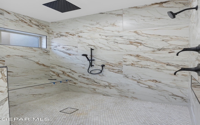 5659 RIO BONITO Circle, El Paso, TX 79932, 5 Habitaciones Habitaciones , ,3 BañosBaños,Residential,En Venta,5659 RIO BONITO Circle,0,934234