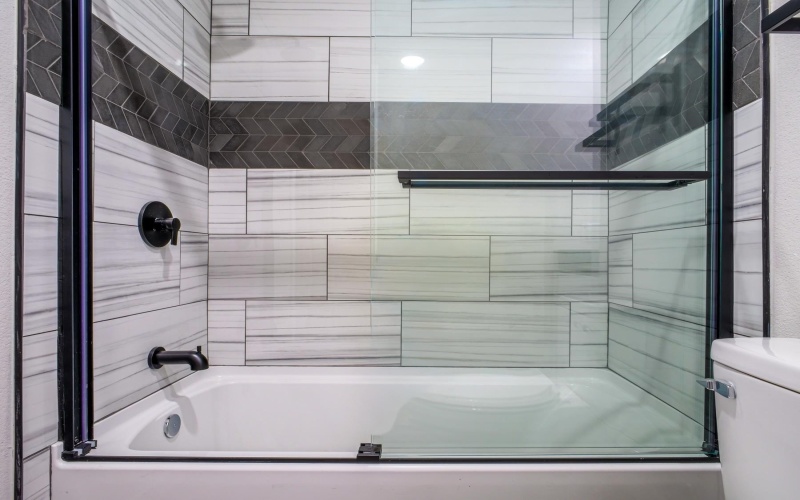 303 Cedarhill, Granite Shoals, TX 78654, 3 Habitaciones Habitaciones , ,2 BañosBaños,Residential,En Venta,303 Cedarhill,0,175818