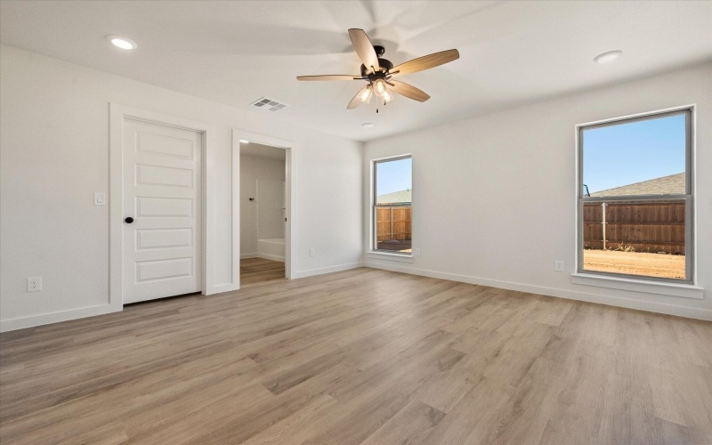 2005 Cottonwood Avenue, Wolfforth, TX 79382, 3 Habitaciones Habitaciones , ,2 BañosBaños,Residential,En Venta,2005 Cottonwood Avenue,0,202563482