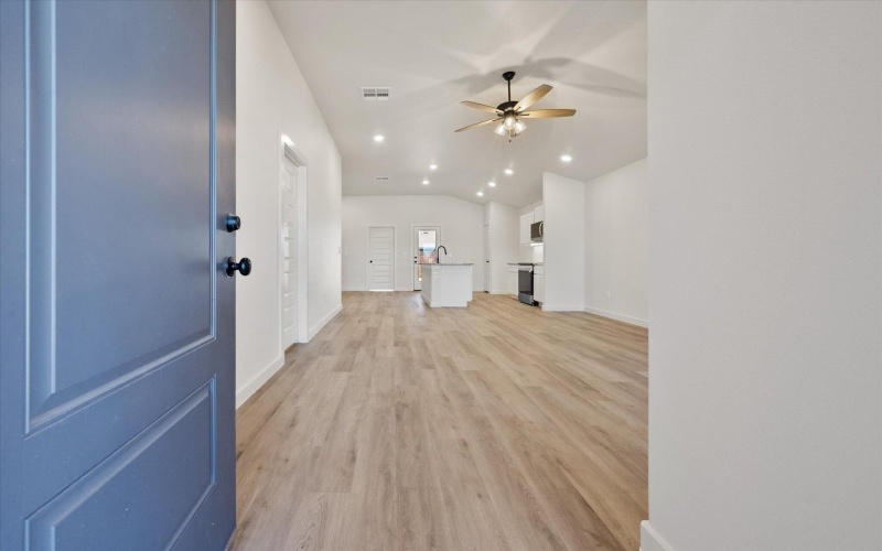 2005 Cottonwood Avenue, Wolfforth, TX 79382, 3 Habitaciones Habitaciones , ,2 BañosBaños,Residential,En Venta,2005 Cottonwood Avenue,0,202563482