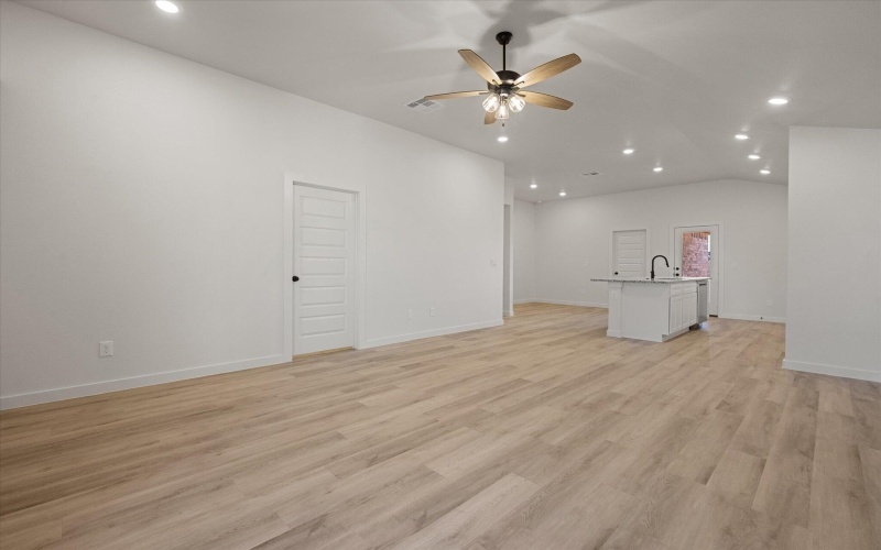 2005 Cottonwood Avenue, Wolfforth, TX 79382, 3 Habitaciones Habitaciones , ,2 BañosBaños,Residential,En Venta,2005 Cottonwood Avenue,0,202563482