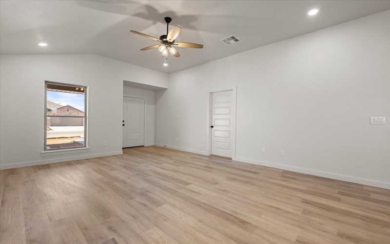 2005 Cottonwood Avenue, Wolfforth, TX 79382, 3 Habitaciones Habitaciones , ,2 BañosBaños,Residential,En Venta,2005 Cottonwood Avenue,0,202563482